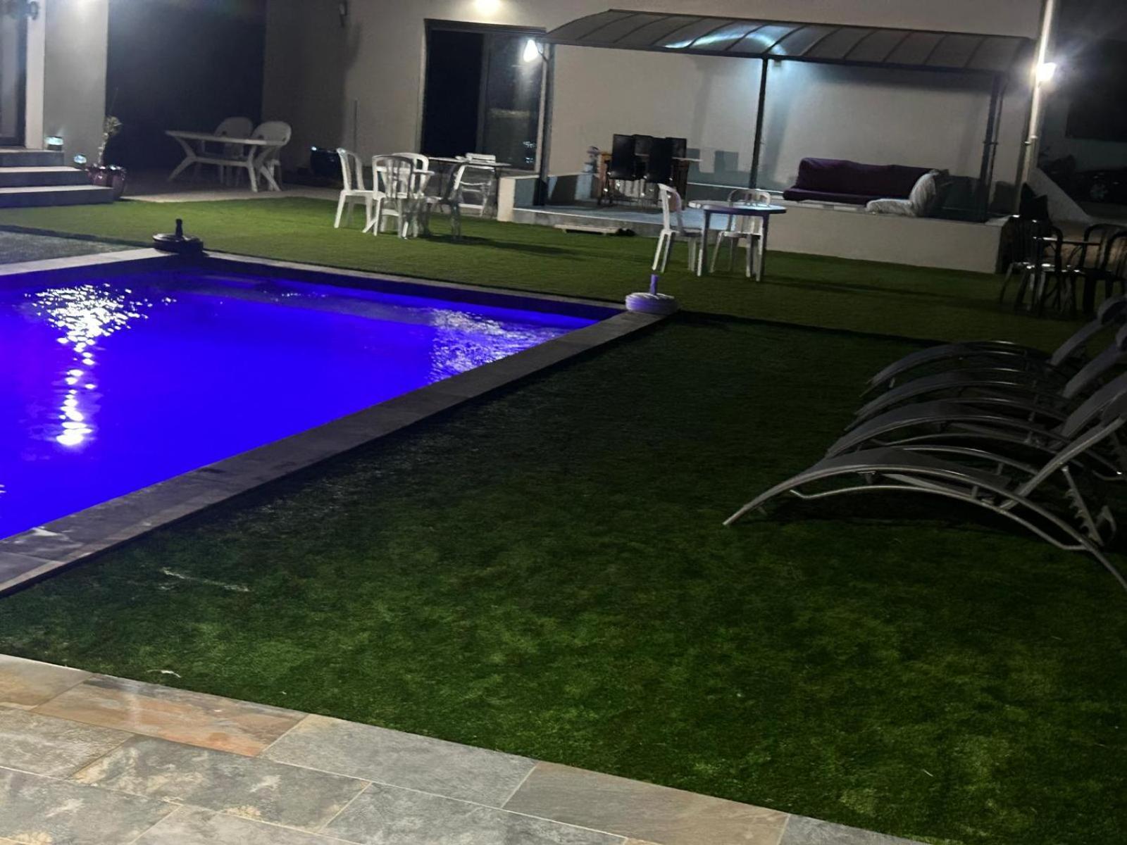 Grande Villa Avec Piscine Bompas  Exterior photo